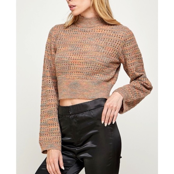 Few Left- CHRISSI• CROPPED KNIT SWEATER - Multicolor - Picture 7 of 13